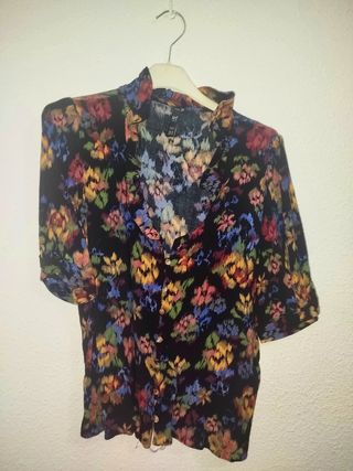 Blusa flores manga corta 