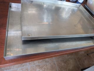 2.400 Moldes Cupcakes 6x3cm con 6 bandeja de horno