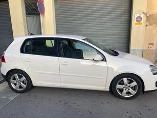Volkswagen Golf 2008