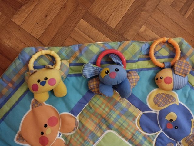 Alfombra gimnasio bebé Fisher Price