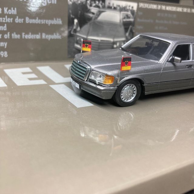 1/43 MINICHAMPS Mercedes Benz 500 SEL