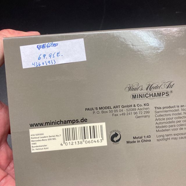 1/43 MINICHAMPS Mercedes Benz 500 SEL