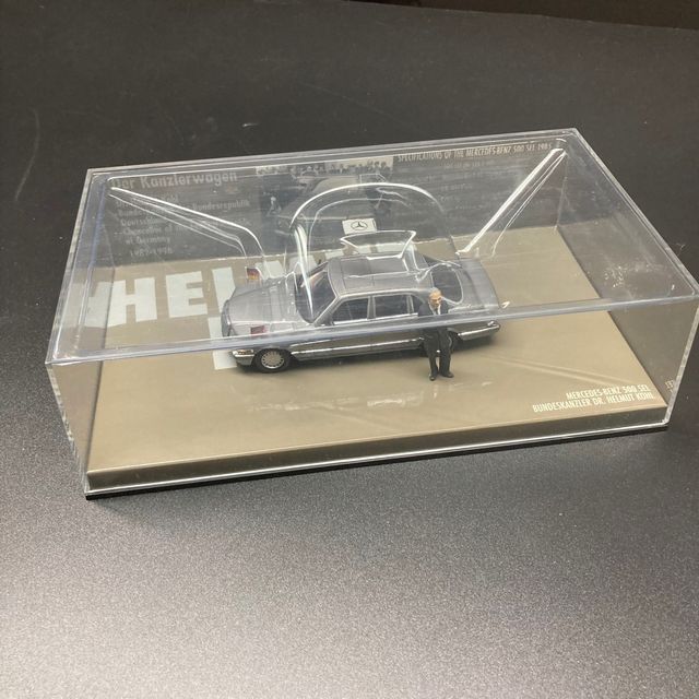 1/43 MINICHAMPS Mercedes Benz 500 SEL