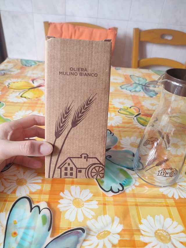 Olierà mulino bianco da collezione