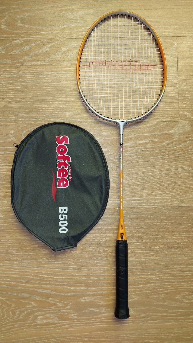 Raqueta de bádminton