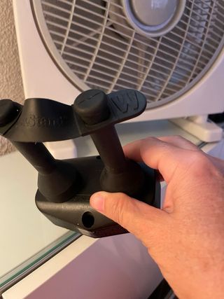 Supporto per appendere chitarre.