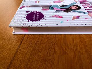 Libro La Diversión de Martina Un desastre de cumpl