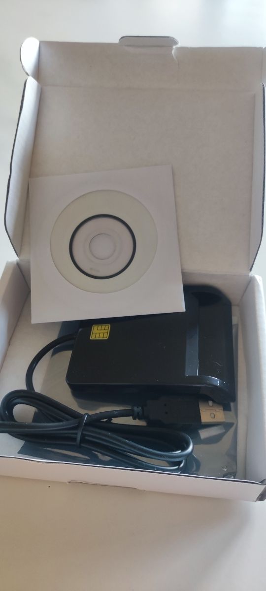 LECTOR DNI ELECTRÓNICO Y TARJETAS