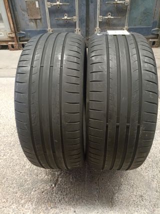 SE VENDE 2 NEUMÁTICOS 