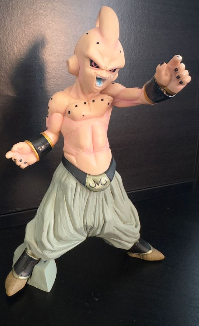 Kid Bu DragonBall Z figure