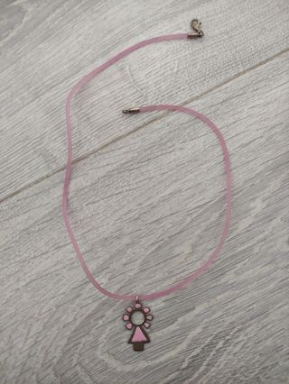 Colgante / collar de acero