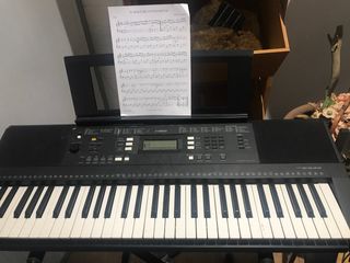 Teclado Yamaha E343