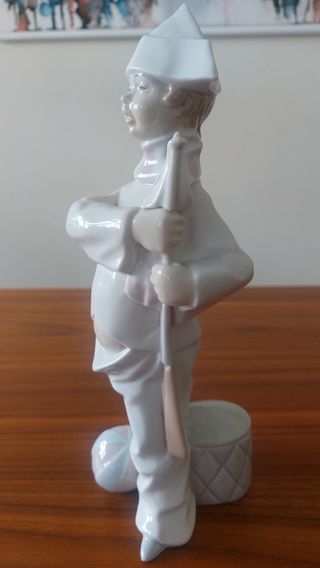 Hombre figura porcelana
