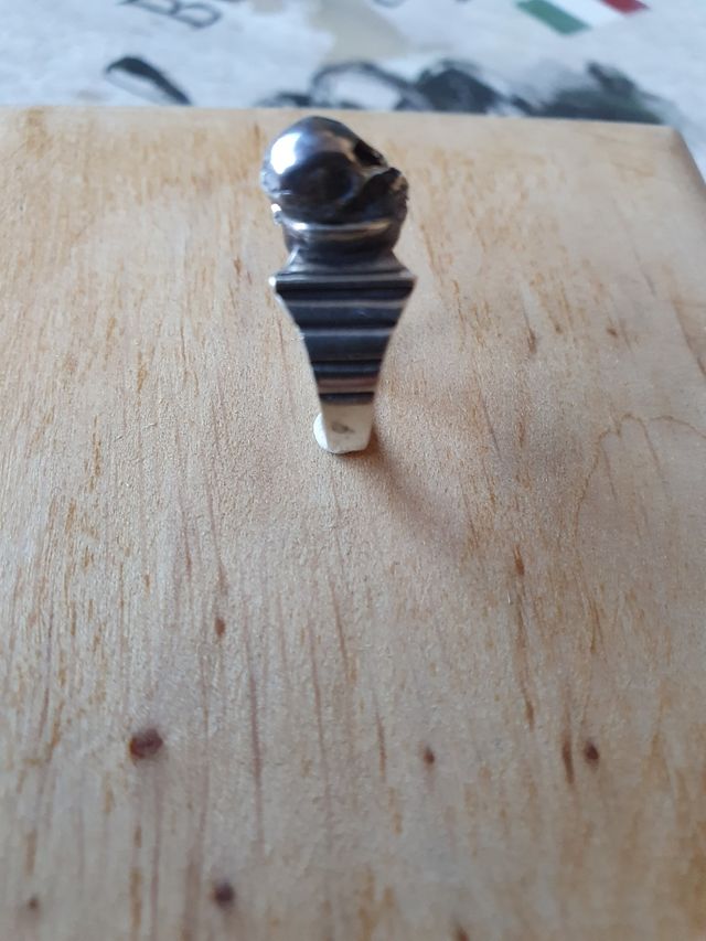 Muy Antiguo anillo de honor SS Totenkopf de plata