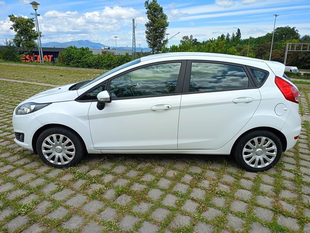 🚗 Ford Fiesta 1.5 TDCi 75CV – Financiación 100%