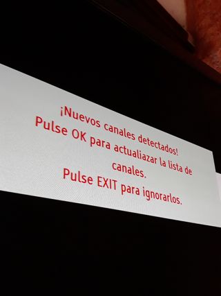 Tele plasma  negro más de 50 pulgada buen presio