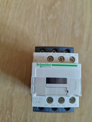 Contactor LC1D18BL