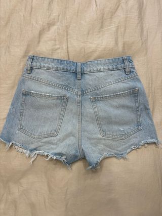Short Zara
