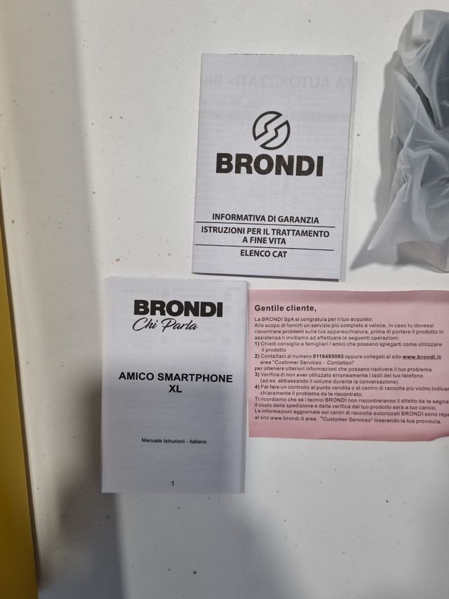 Smartphon BRONDI Amico