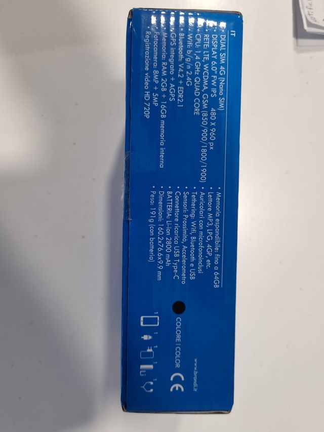 Smartphon BRONDI Amico