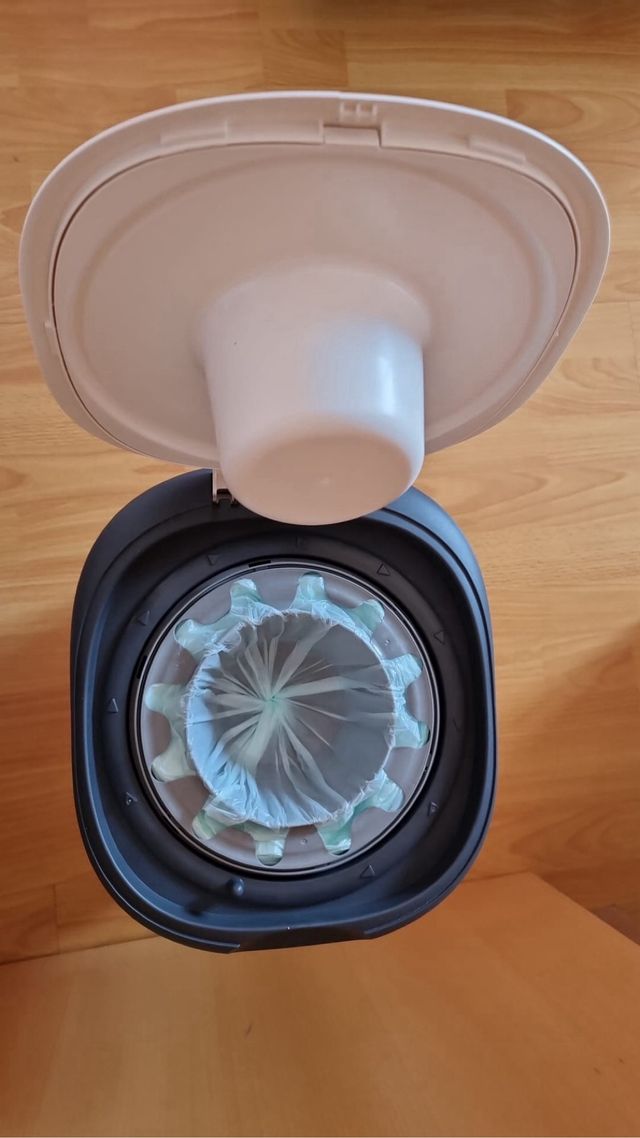 Papelera pañales bebe