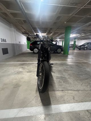 Moto suzuki cafe race