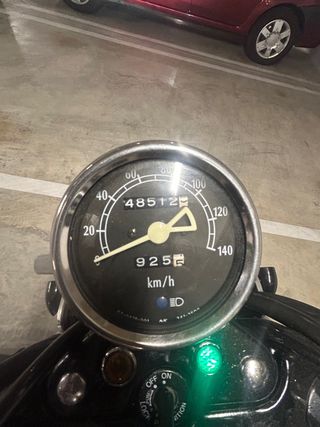 Moto suzuki cafe race