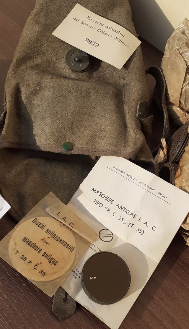 MILITARIA WW2 ANTIGAS 