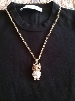 Cadena y colgante búho