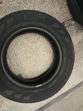 Vendo 2 Neumáticos en perfecto estado