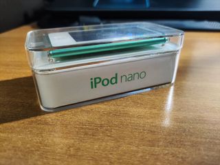 Apple iPod Nano 7 gen 16 GB Verde