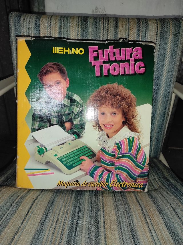 Macchina da scrivere giochi vintage