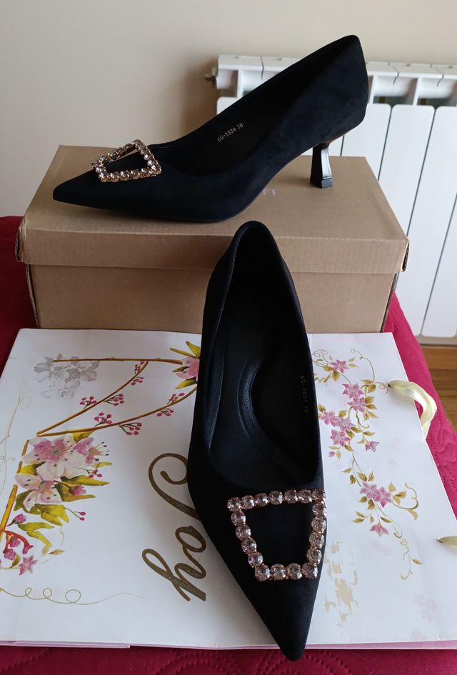 Elegante Stiletto negro joya de ante nuevo #38 tac