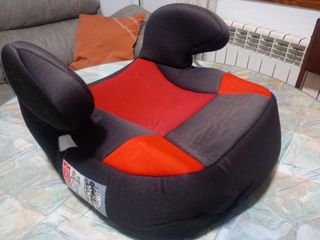 Alzador de niño para coche