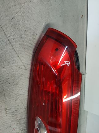 ✅PILOTO TRASERO DERECHO FORD C-MAX LED