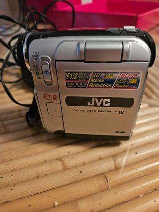 Cámara digital JVC