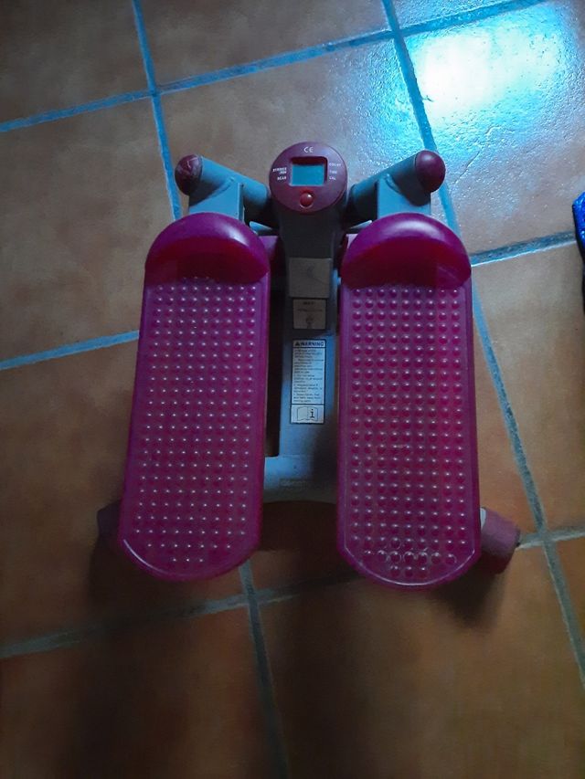 Stepper decathlon. sin apenas uso