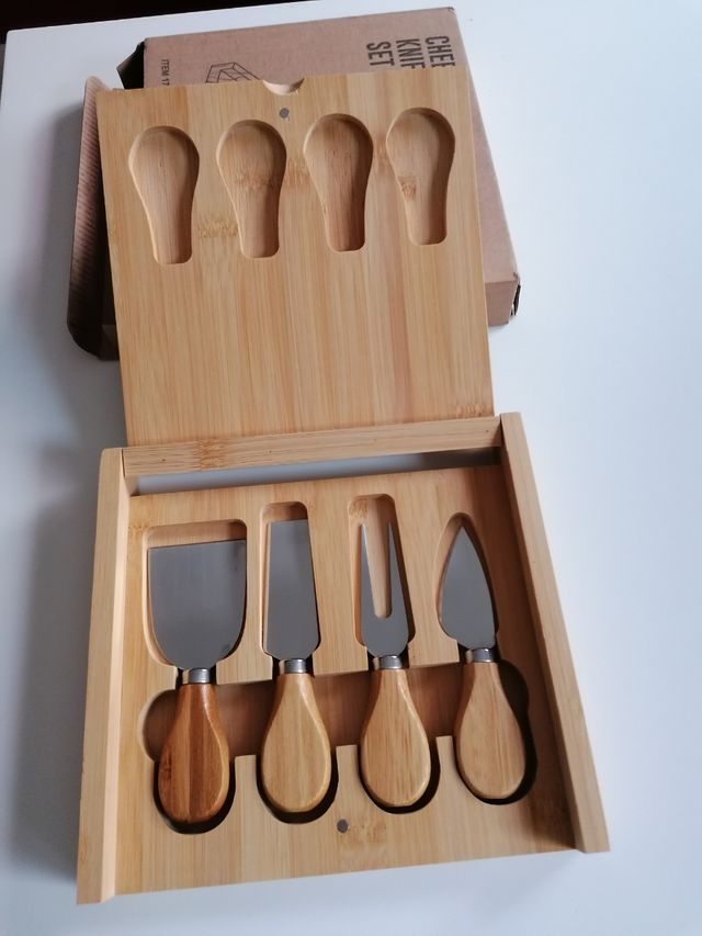 Juego de cuchillos para queso