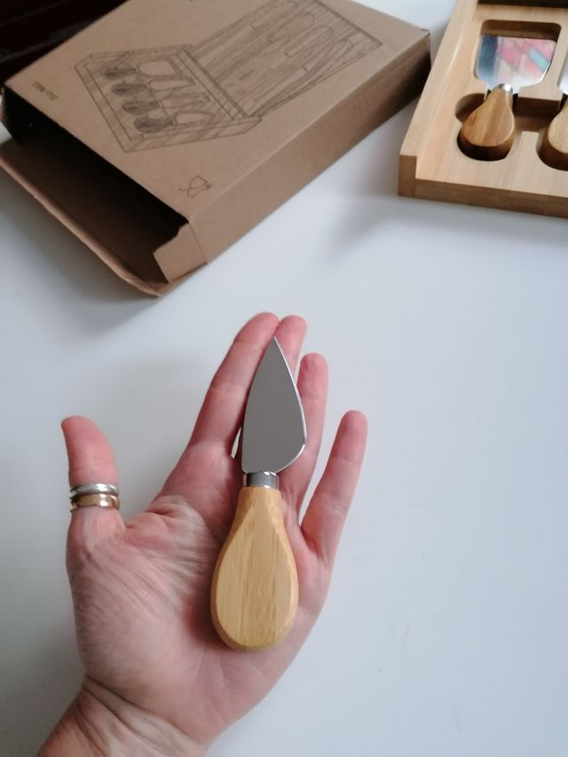 Juego de cuchillos para queso