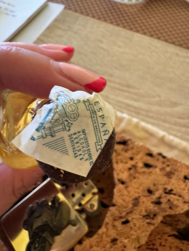 Conjunto mechero y botellita Don