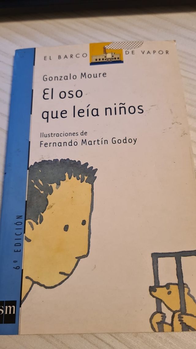 El oso que leía niños