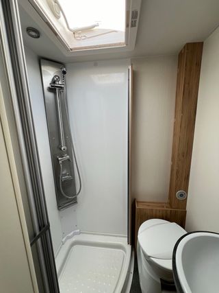 AUTOCARAVANA PILOTE ESSENTIEL