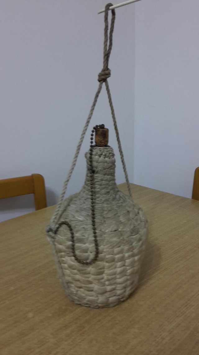 GARRAFA ANTIGUA DAMAJUANA PARA COLGAR