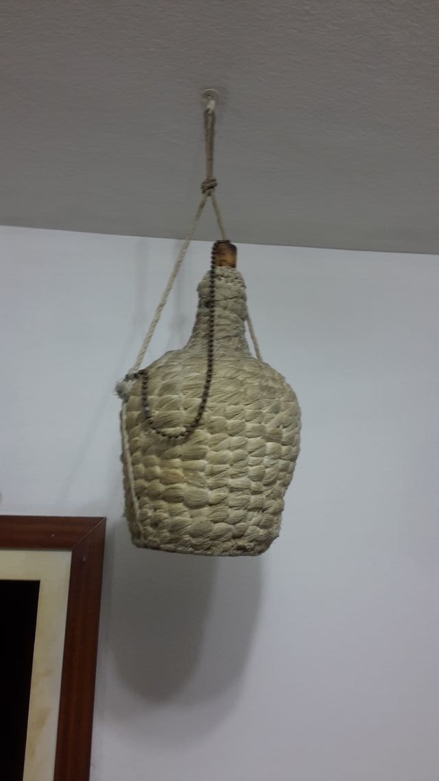 GARRAFA ANTIGUA DAMAJUANA PARA COLGAR