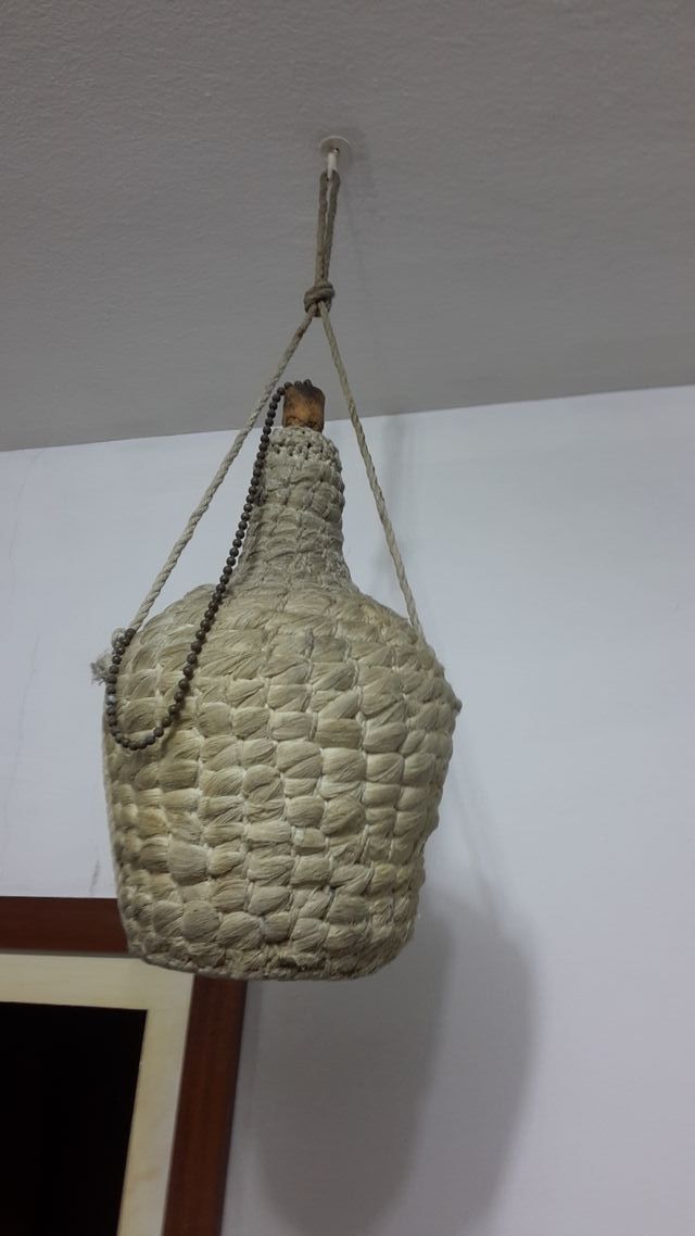 GARRAFA ANTIGUA DAMAJUANA PARA COLGAR