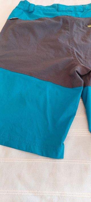 Pantalón corto trekking talla 40