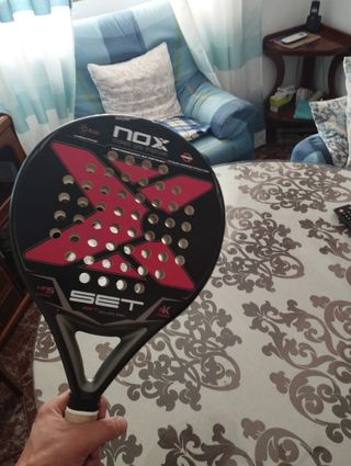 Raqueta de padel