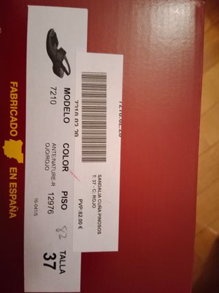 Sandalias cuña rojo Pinosos sin estrenar
