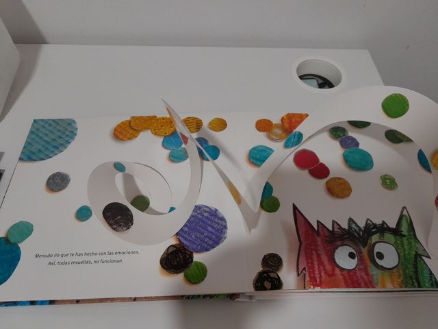 Libro El Monstruo de colores