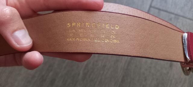 Cinturón rojo talla 85 cm